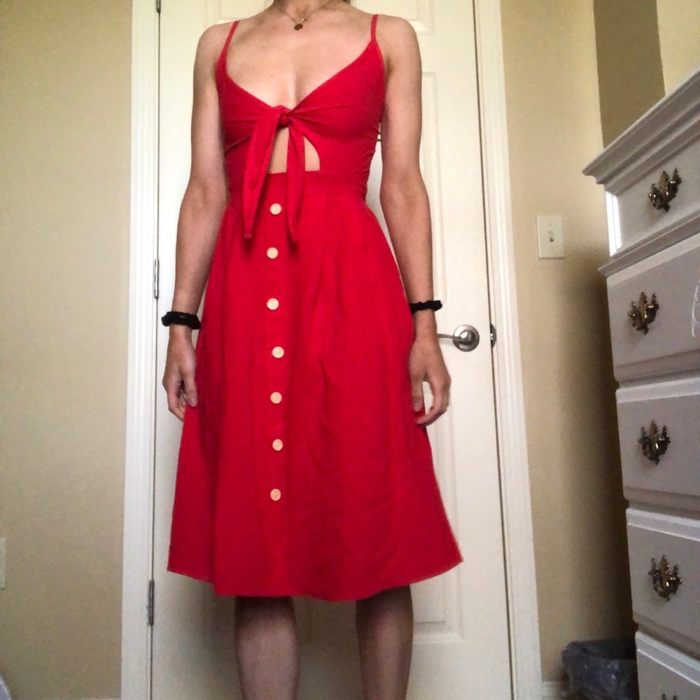 Red sun dress - Picture 2 of 4